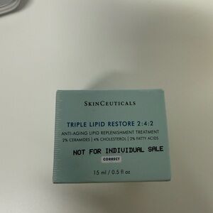 SkinCeuticals Triple Lipid Restore 2:4:2 - Blue Box